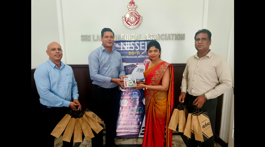 Sri Lanka College of Cardiologists received Blood Pressure Monitors