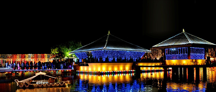 Lankem Robbialac colours Gangaramaya for National Vesak Festival 2015