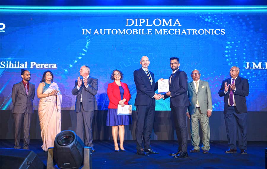 His Excellency Holger Seubert Ambassador of the Federal Republic of Germany to Sri Lanka presenting Certificates and medals with the presence of DIMO Management