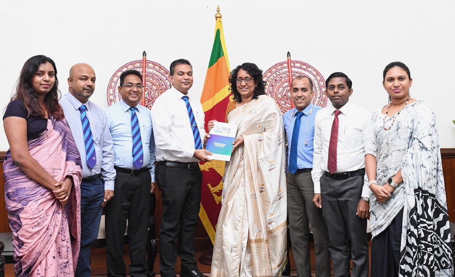 AAT Sri Lanka President presents the Guidebook for the Best Annual Report Competition 2024 to Prime Minister Dr. Harini Amarasuriya