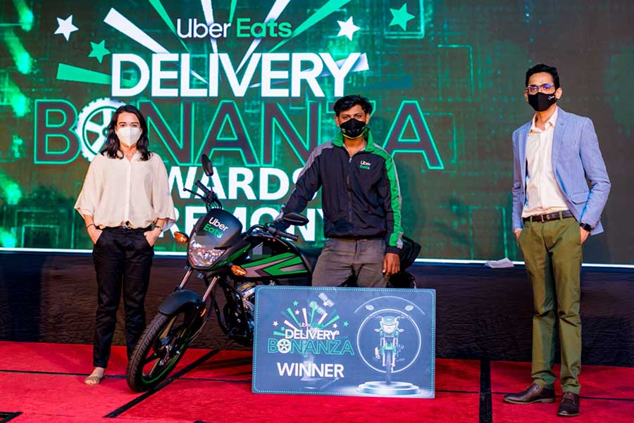 businesscafe Uber Eats delivery partners awarded for service to the country during the pandemic