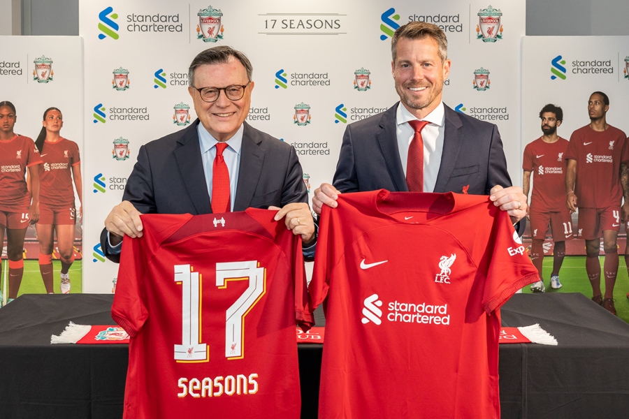 Standard Chartered renews LFC partnership