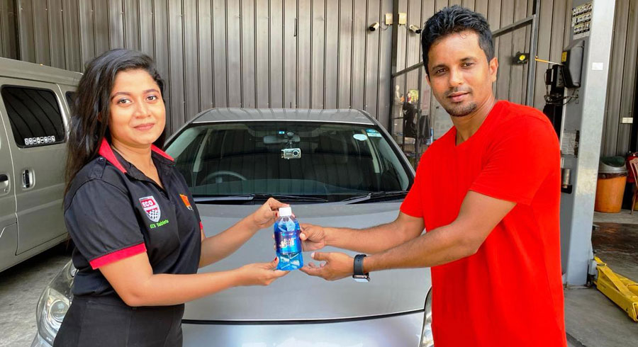 Eco Tablet launches the latest vehicle care products Glass Reborn and Glass Cleaner Rain Drop