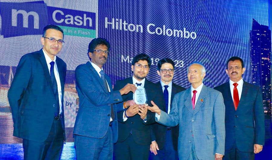 SLT MOBITEL s mCash recognised for Outstanding innovations in Digital Payments at Asian Fintech Academy Awards