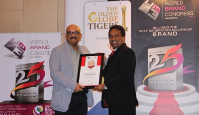 Madhawa Madawala of TV Derana wins award for Most Influential Brand Leader