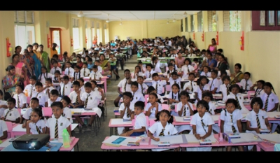 HNB FINANCE holds art workshop as part of Yalu Daskam children’s initiative