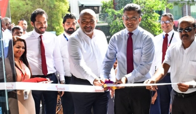 Dialog Unveils State of the Art Experience Centre in Colombo 3
