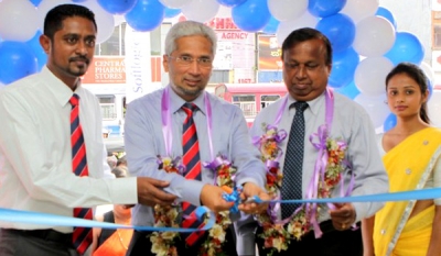 Softlogic Finance continues rapid expansion drive; opens 26th branch in Borella