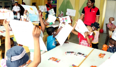 Glitz glitters the children’s ward of The Cancer Hospital