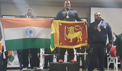 Darin takes Gold at Commonwealth Power Lifting championships